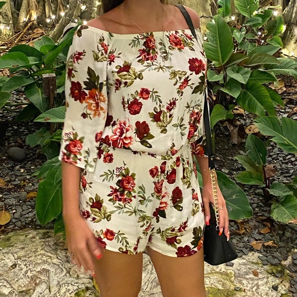 Floral Romper - Picture 1 of 3